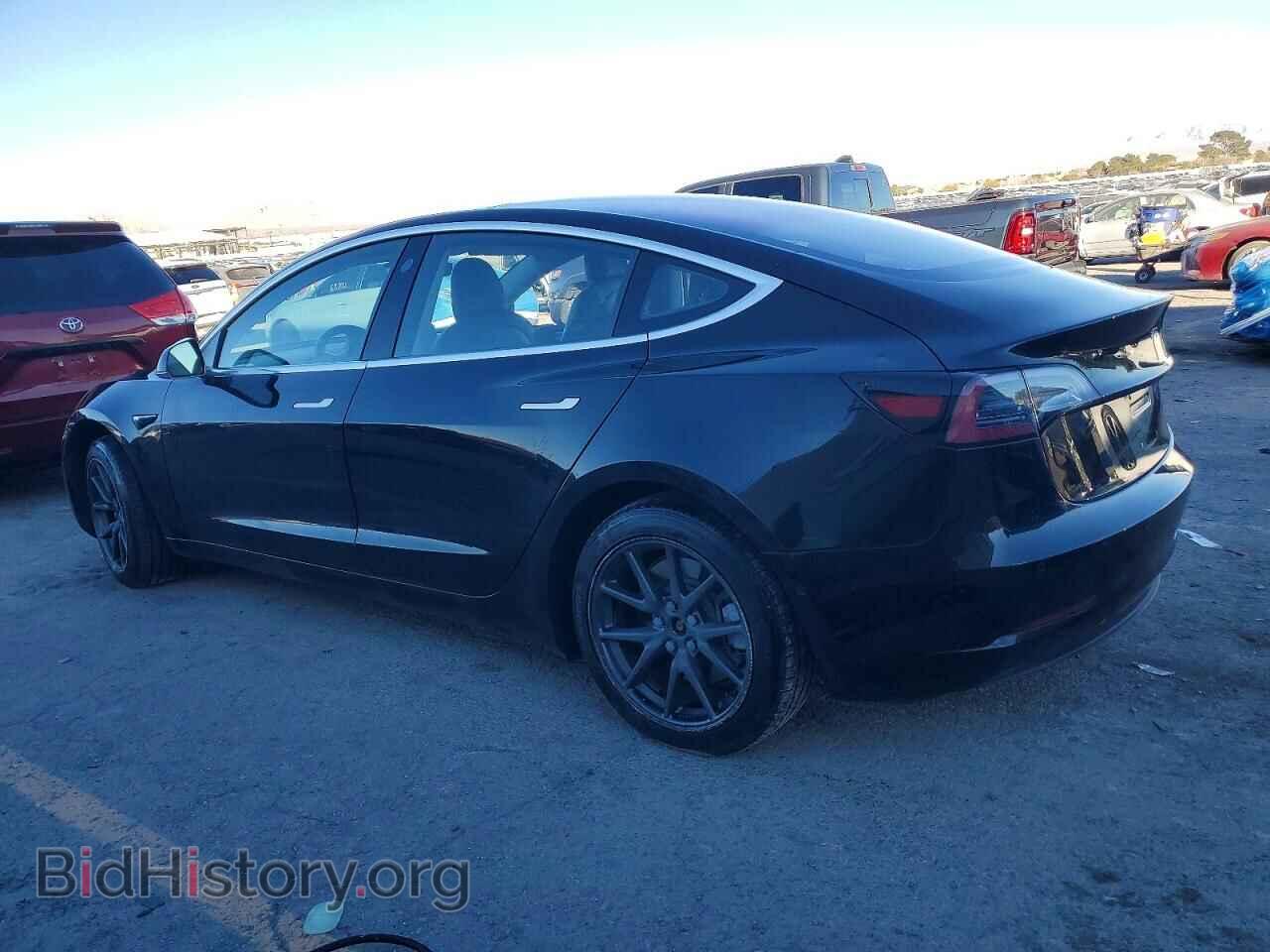 2018 TESLA MODEL 3 - VIN: 5YJ3E1EA7JF016088 - Фото 2
