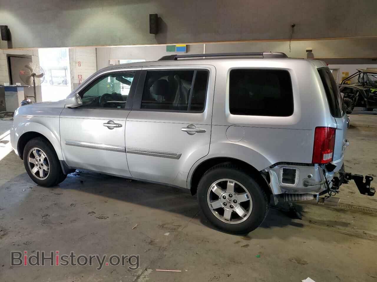 2011 HONDA PILOT - VIN: 5FNYF4H95BB074479 - Фото 2