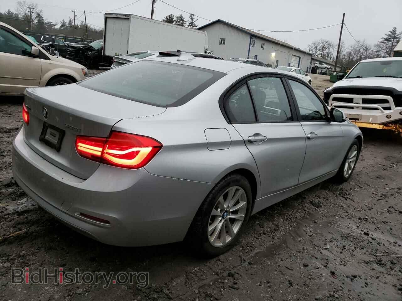 2016 BMW 3 SERIES - VIN: WBA8E5G59GNU21955 - Фото 3