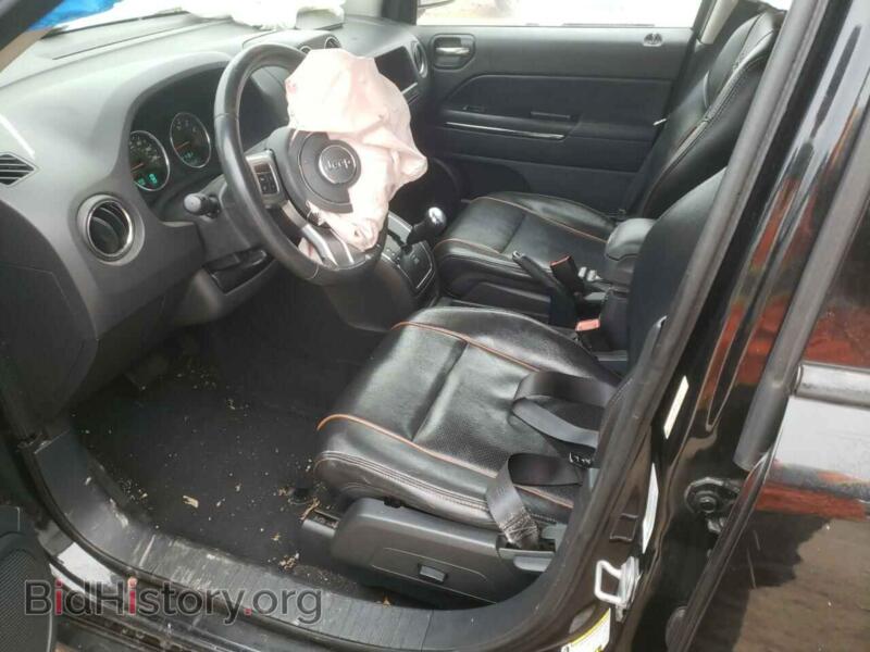 2011 Jeep COMPASS (VIN 1J4NT5FB2BD167341) — фото 7 из 13