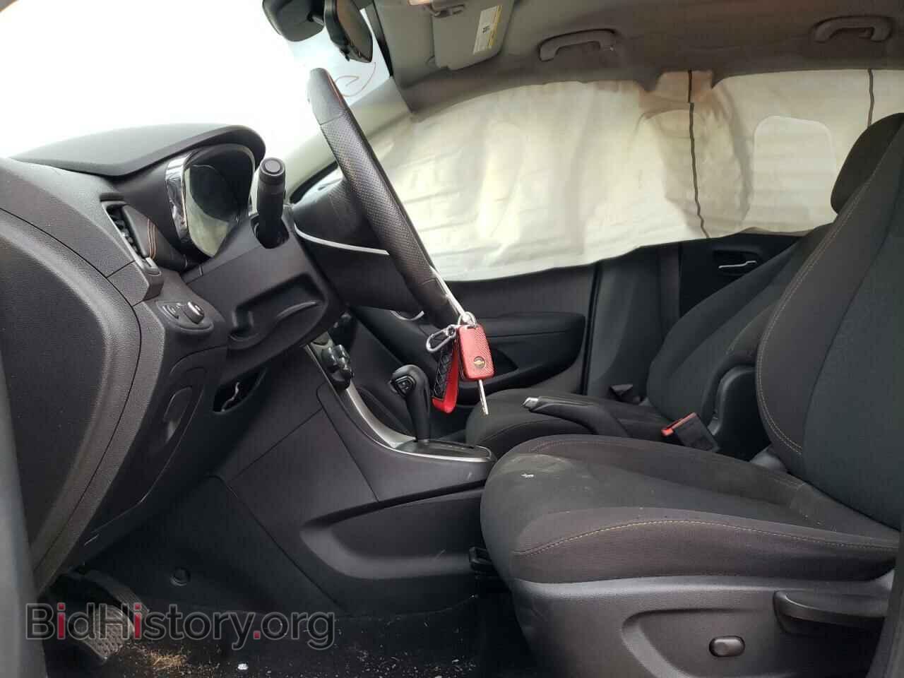 2017 CHEVROLET TRAX - VIN: 3GNCJKSB5HL190081 - Фото 7
