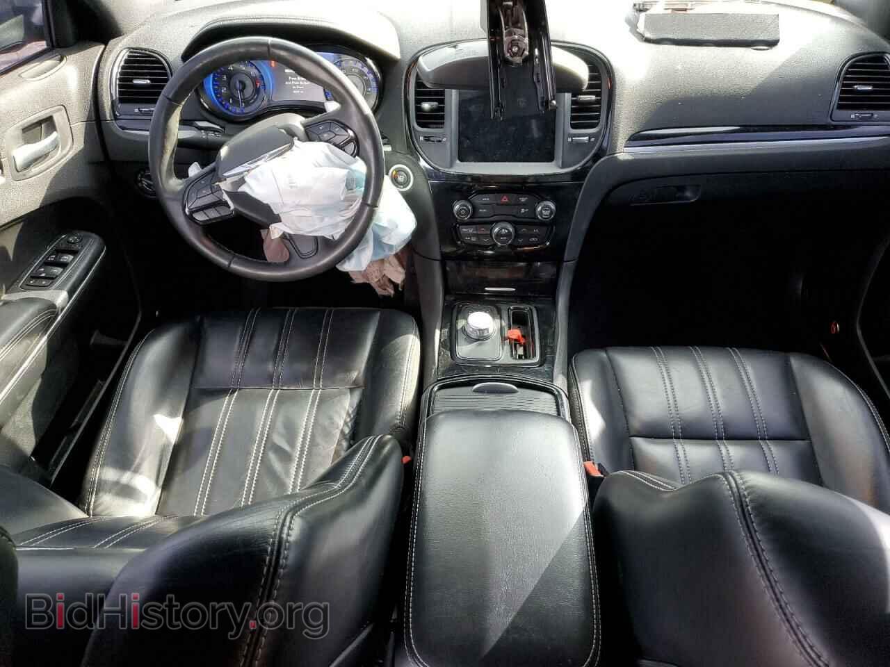 2017 CHRYSLER 300 - VIN: 2C3CCAGG5HH588308 - Фото 8