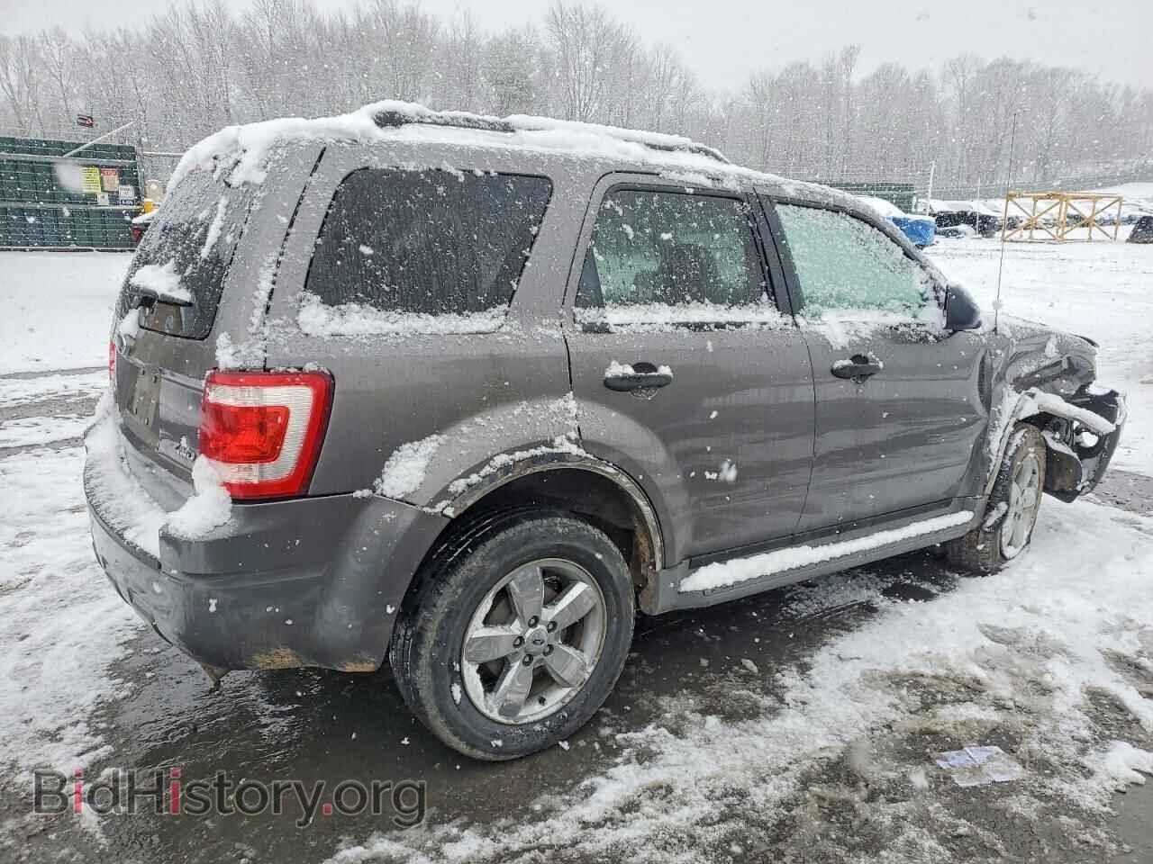 2009 FORD ESCAPE - VIN: 1FMCU93779KC21168 - Фото 3