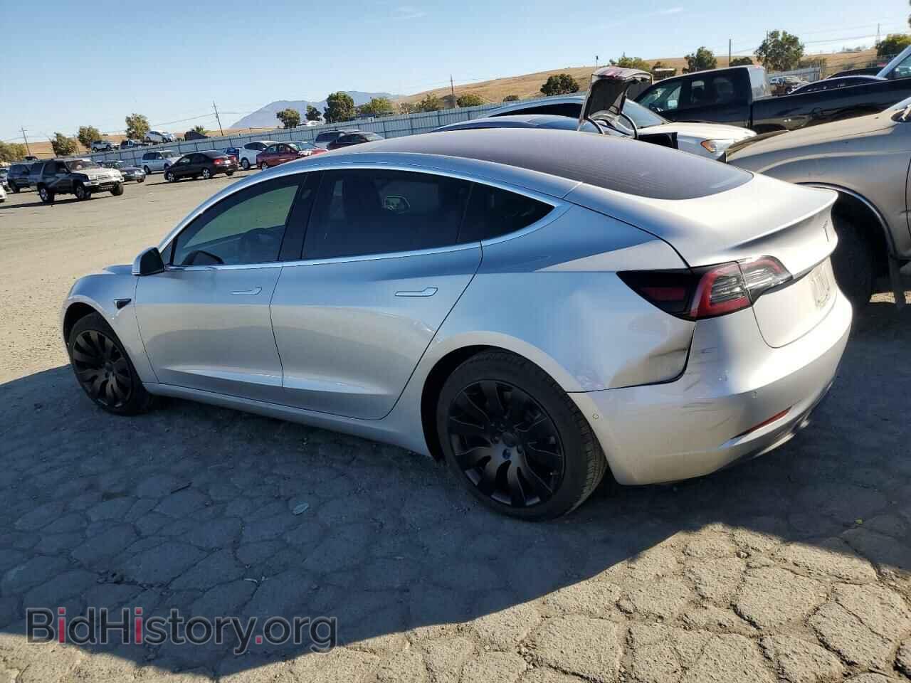 2018 TESLA MODEL 3 - VIN: 5YJ3E1EA3JF011597 - Фото 2
