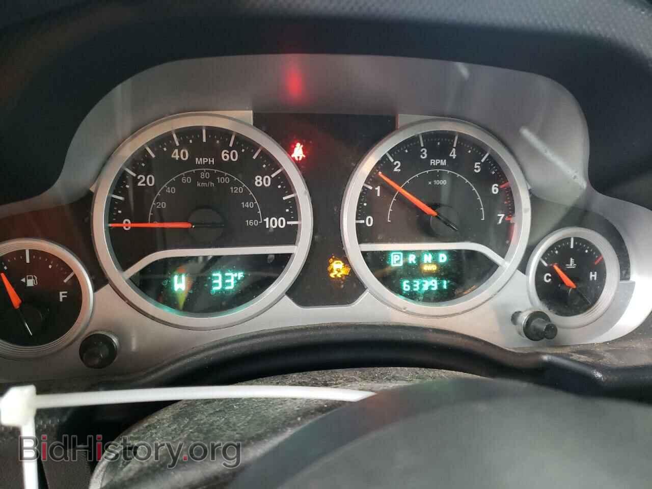 2010 JEEP WRANGLER - VIN: 1J4AA2D10AL102084 - Фото 9