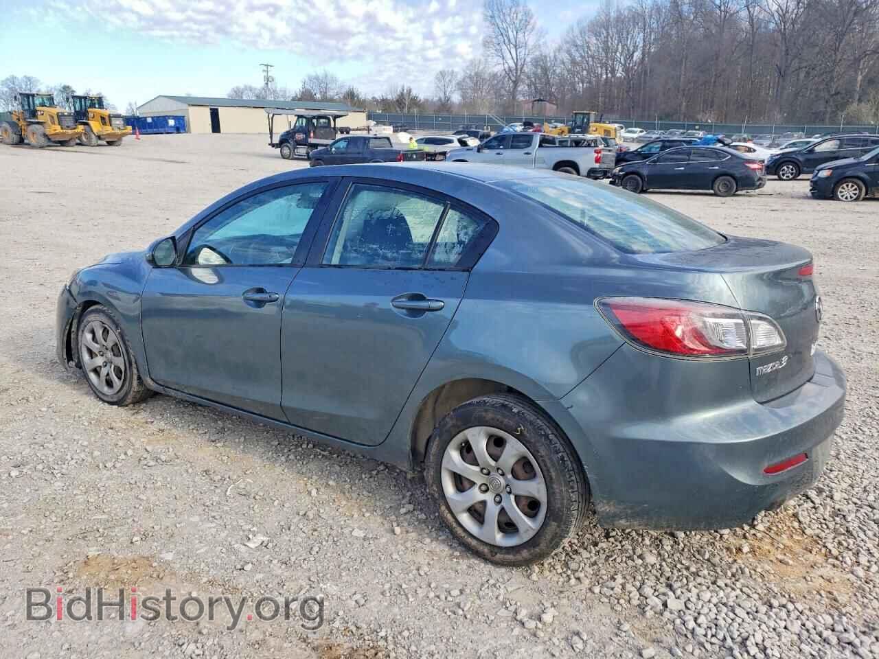 2013 MAZDA 3 - VIN: JM1BL1UP9D1755628 - Photo 2