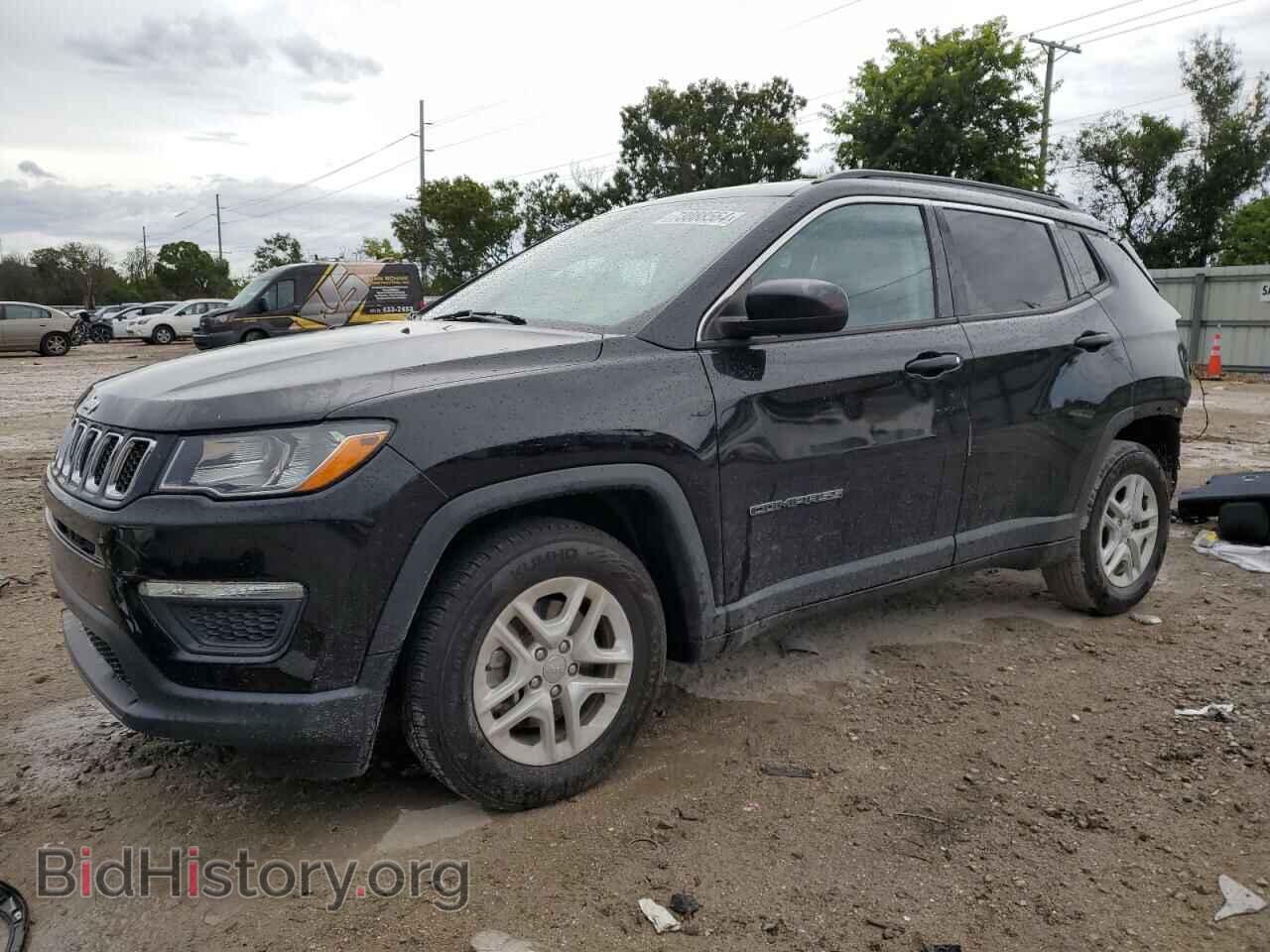 Photo 3C4NJCABXMT571234 - JEEP COMPASS 2021
