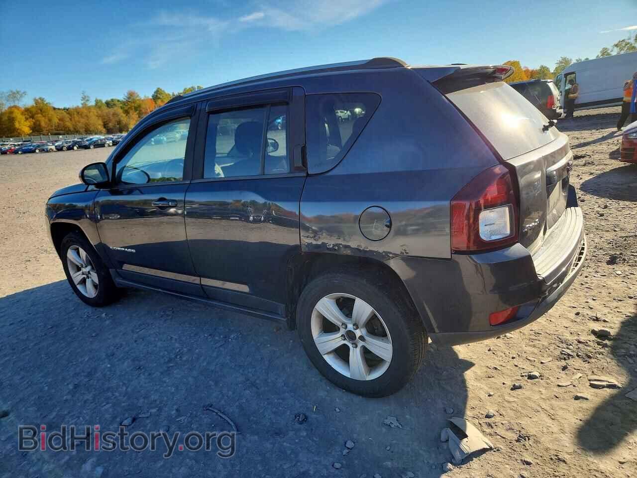 2014 JEEP COMPASS - VIN: 1C4NJDBBXED718809 - Photo 2