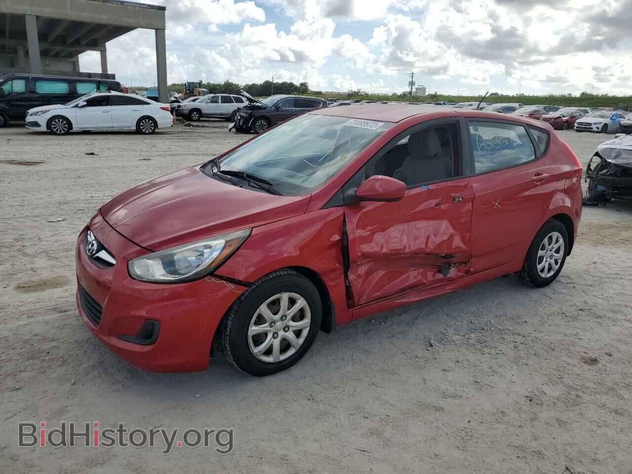 Photo KMHCT5AE0DU125716 - HYUNDAI ACCENT 2013