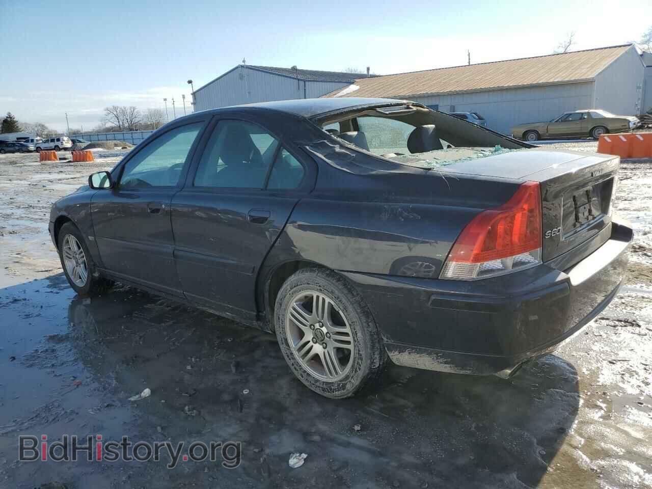 2006 VOLVO S60 - VIN: YV1RS592462522768 - Фото 2