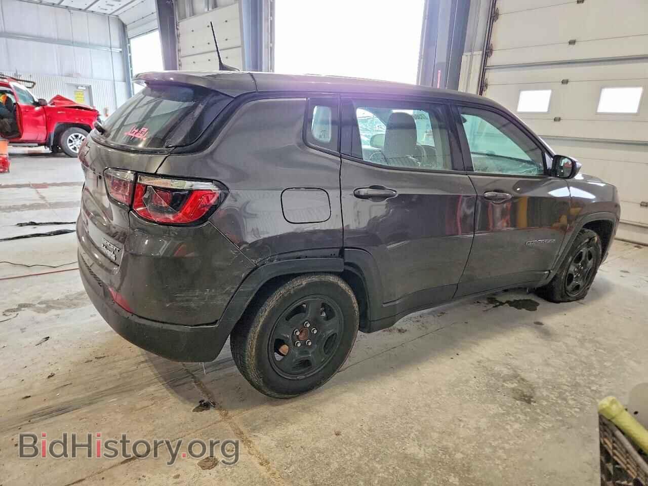 2018 JEEP COMPASS - VIN: 3C4NJCAB9JT468303 - Фото 3
