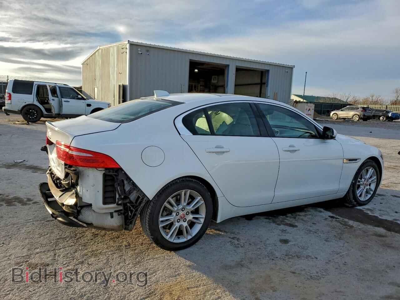 2017 JAGUAR XE - VIN: SAJAD4BG9HA957258 - Фото 3