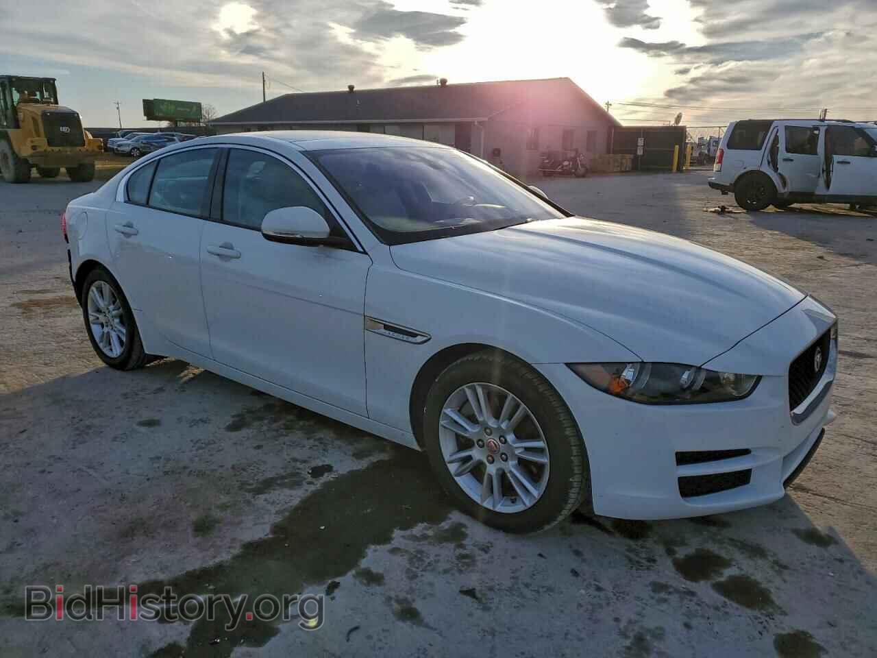 2017 JAGUAR XE - VIN: SAJAD4BG9HA957258 - Фото 4