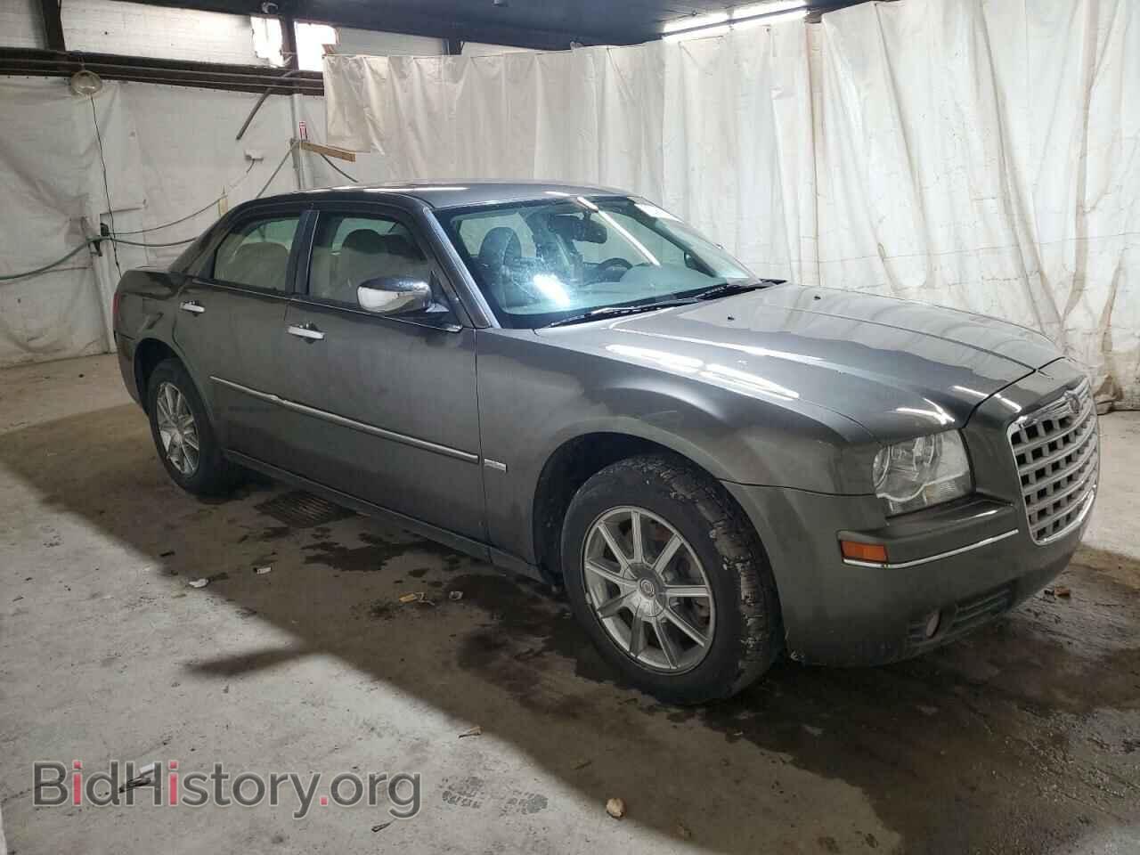 2010 CHRYSLER 300 - VIN: 2C3CK5CV6AH210874 - Фото 4