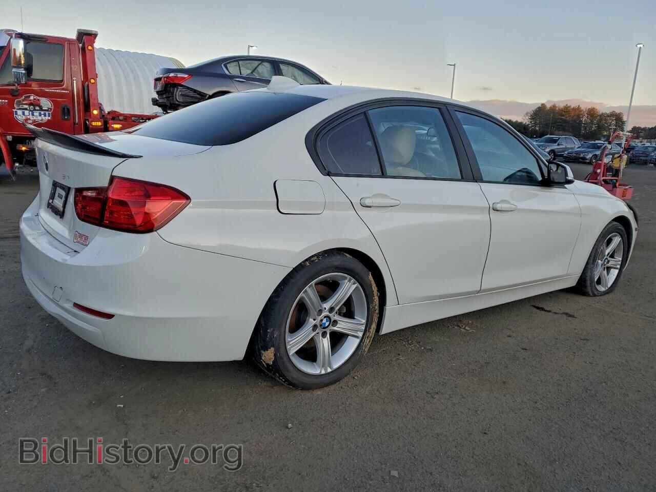 2014 BMW 3 SERIES - VIN: WBA3A5C59EF604890 - Фото 3
