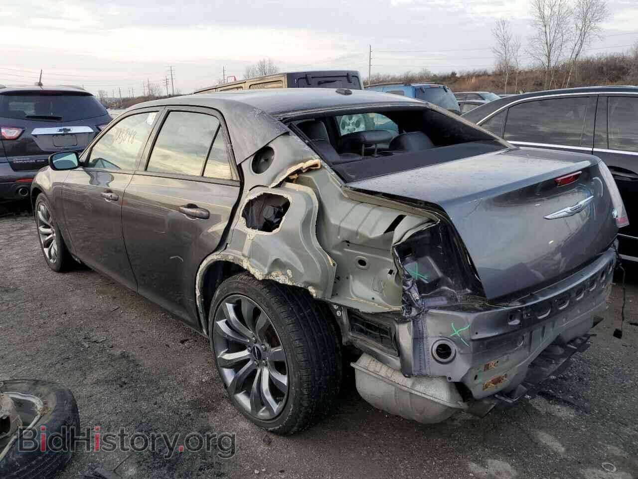 2014 CHRYSLER 300 - VIN: 2C3CCABG2EH352217 - Фото 2