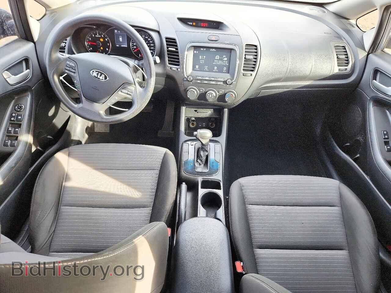 2017 KIA FORTE - VIN: 3KPFL4A79HE145156 - Photo 8