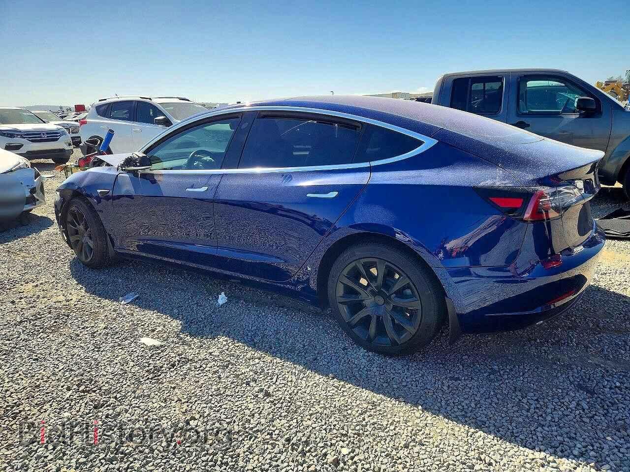 2018 TESLA MODEL 3 - VIN: 5YJ3E1EA2JF014569 - Photo 2