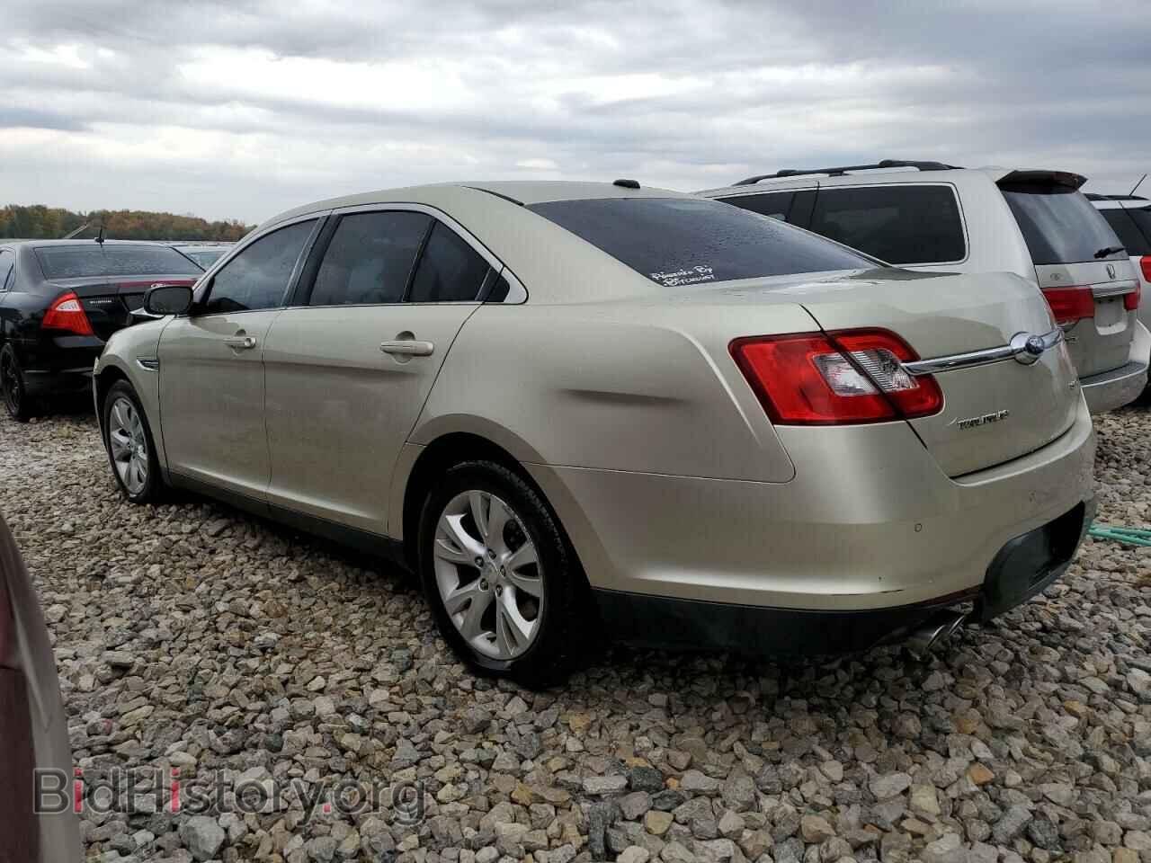2011 FORD TAURUS - VIN: 1FAHP2EW0BG132540 - Photo 2