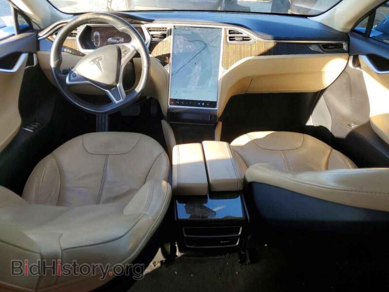 2013 Tesla MODEL S (VIN 5YJSA1DN9DFP16579) — фото 8 из 12