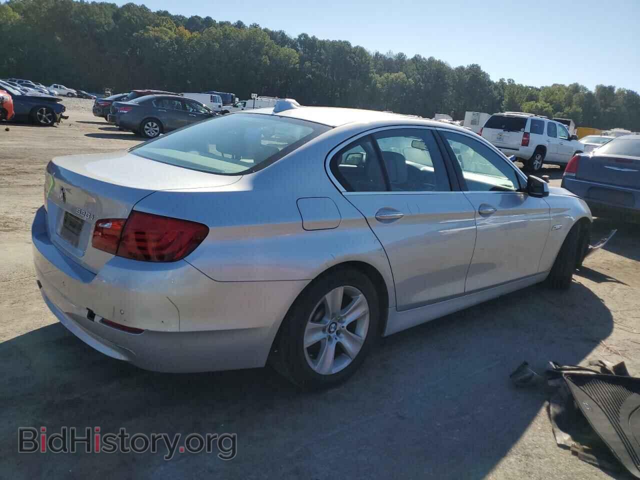 2013 BMW 5 SERIES - VIN: WBAXG5C57DDY33207 - Фото 3