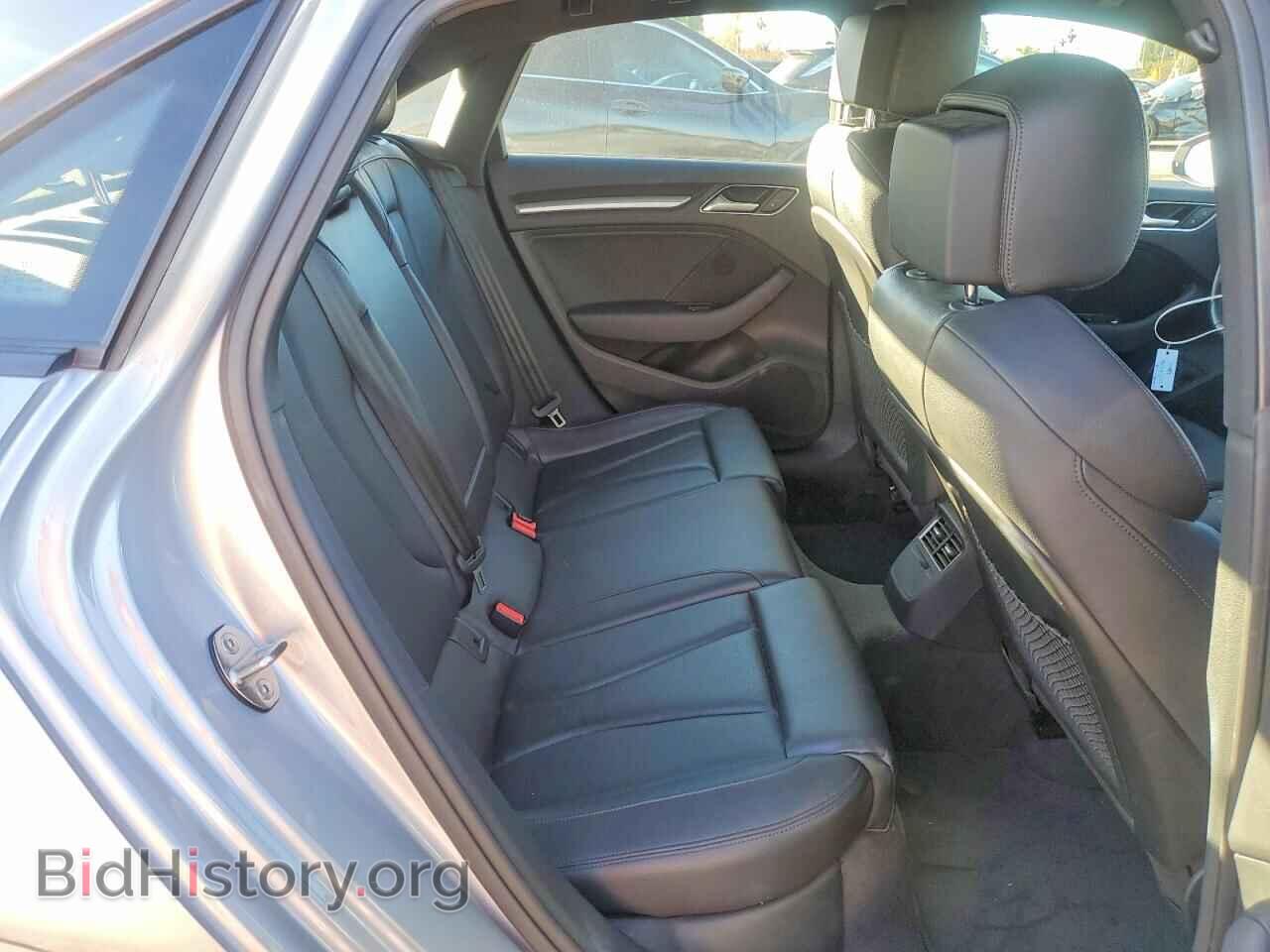 2018 AUDI A3 - VIN: WAUB8GFF9J1018186 - Фото 10