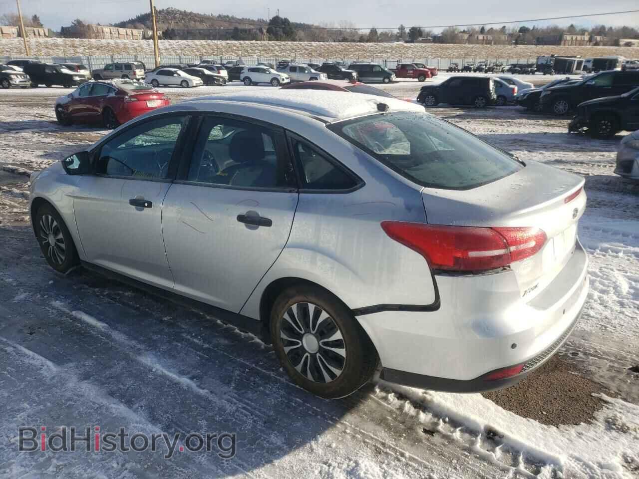2016 FORD FOCUS - VIN: 1FADP3E28GL366120 - Фото 2