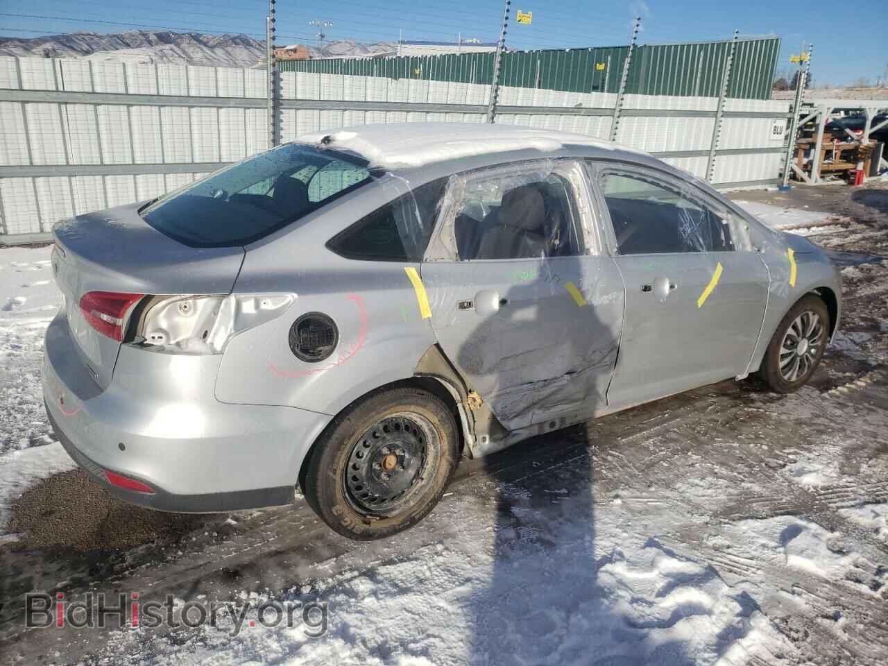 2016 FORD FOCUS - VIN: 1FADP3E28GL366120 - Фото 3