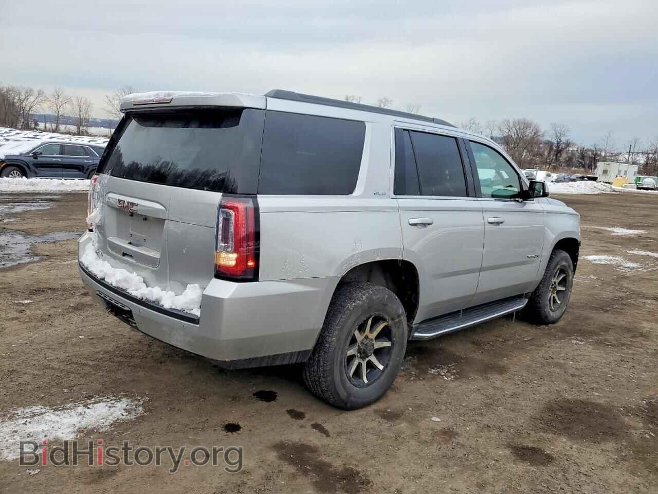 2017 GMC YUKON - VIN: 1GKS2AKC1HR271211 - Фото 3