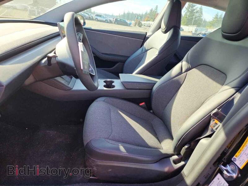 2026 Tesla MODEL 3 (VIN 5YJ3E1EA2TF146069) — фото 7 из 13