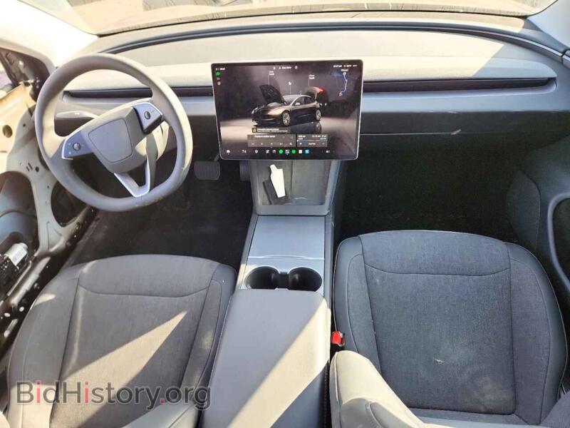 2026 Tesla MODEL 3 (VIN 5YJ3E1EA2TF146069) — фото 8 из 13