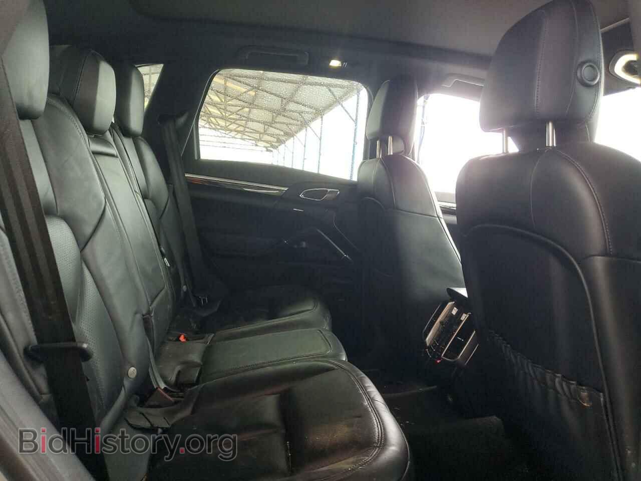 2016 PORSCHE CAYENNE - VIN: WP1AB2A2XGLA93014 - Photo 10