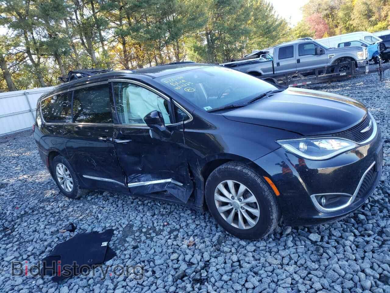 2019 CHRYSLER PACIFICA - VIN: 2C4RC1BG2KR526184 - Фото 4