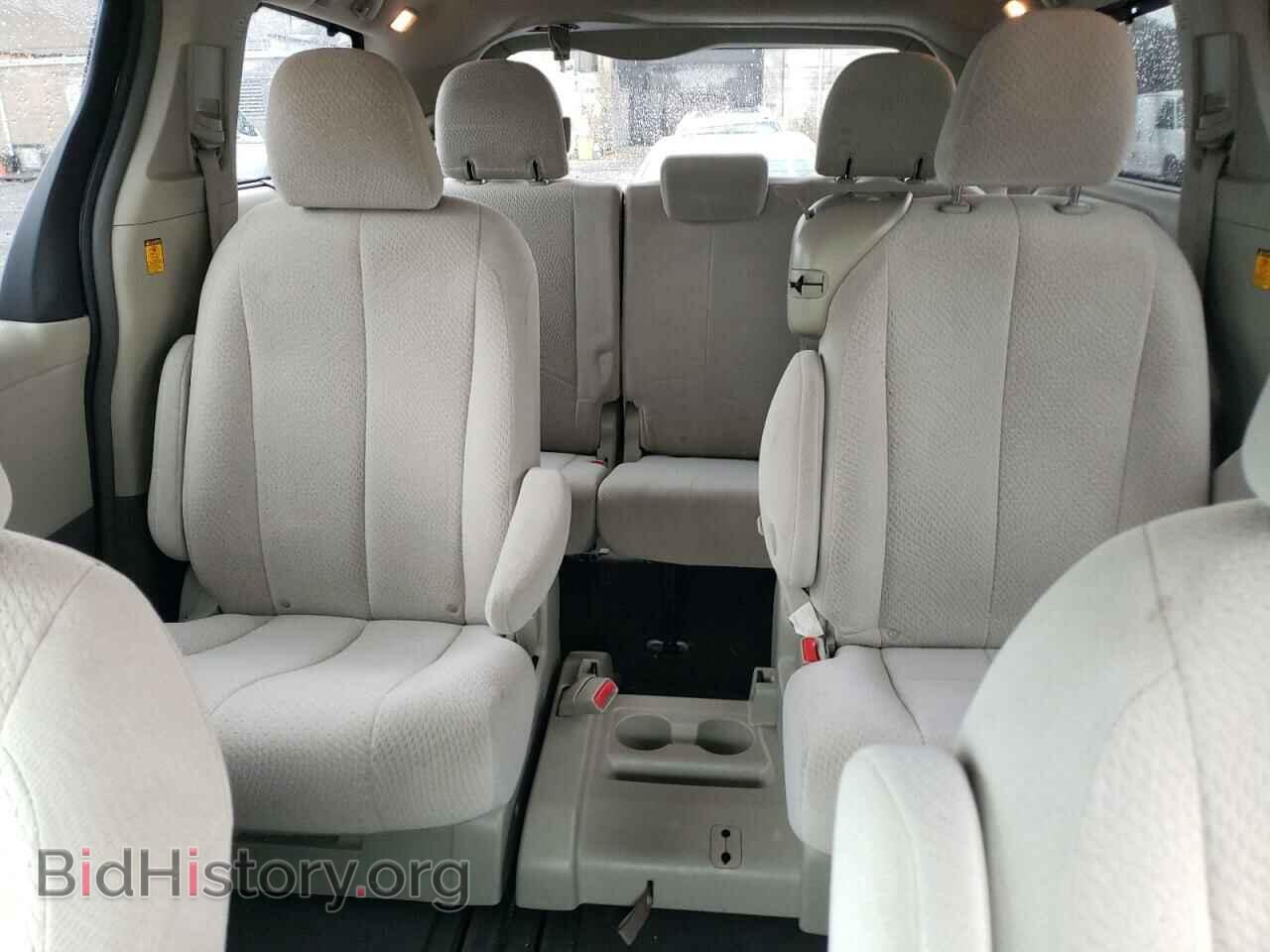 2011 TOYOTA All Models - VIN: 5TDKK3DC2BS048480 - Фото 10