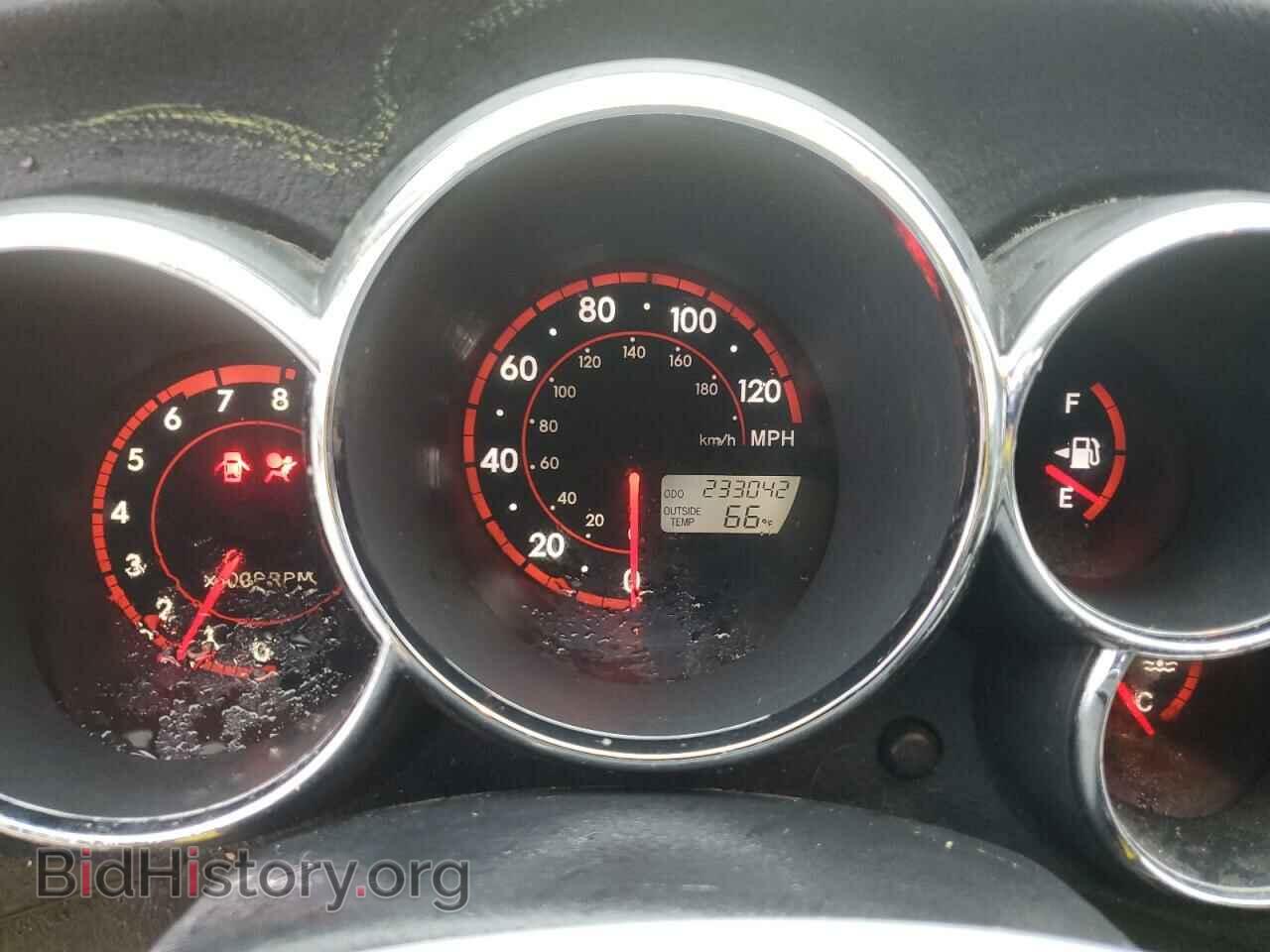 2005 TOYOTA COROLLA - VIN: 2T1KR32E85C494467 - Фото 9