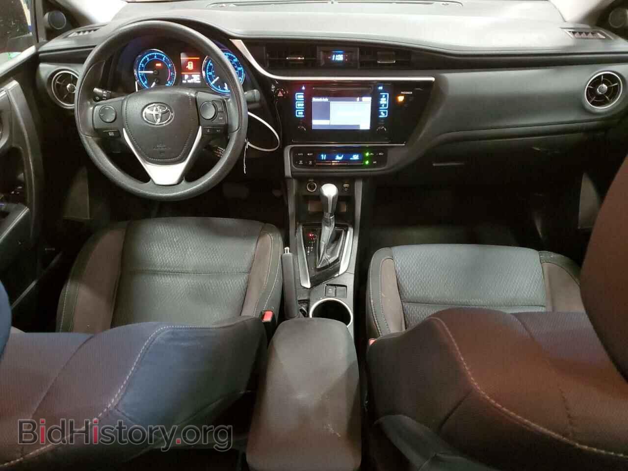 2017 TOYOTA COROLLA - VIN: 5YFBURHE7HP706613 - Фото 8