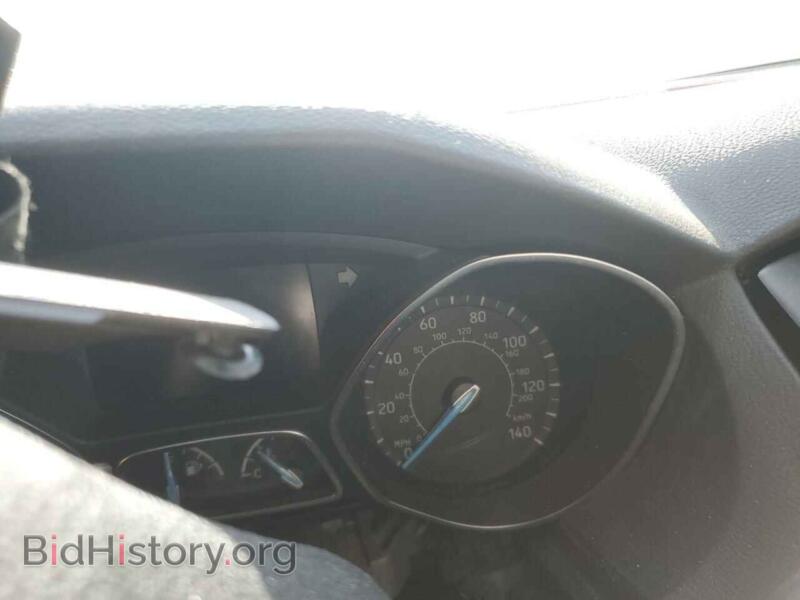2017 Ford FOCUS (VIN 1FADP3E23HL213744) — photo 9 of 11