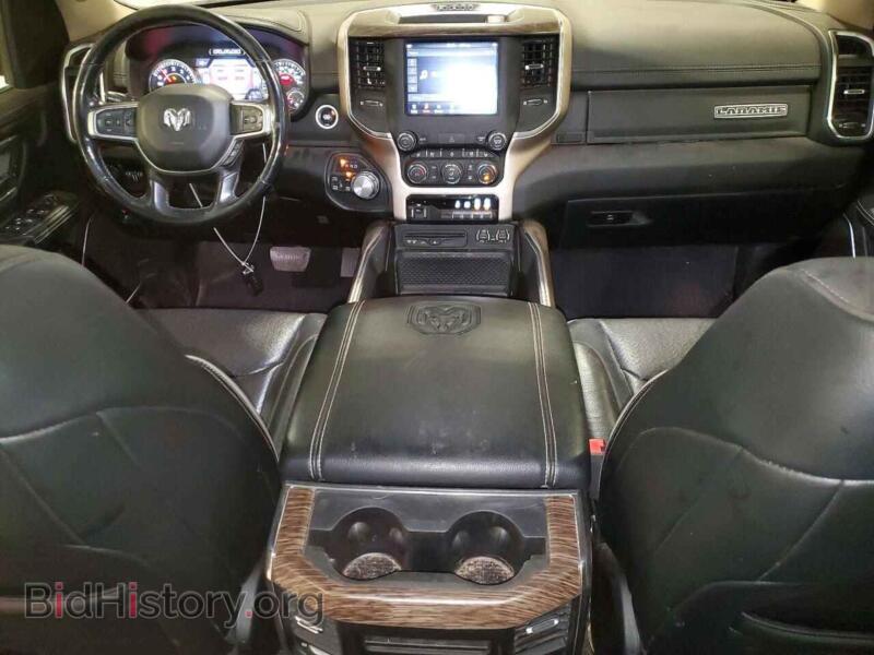 2019 RAM 1500 (VIN 1C6SRFJT3KN677843) — фото 8 из 12