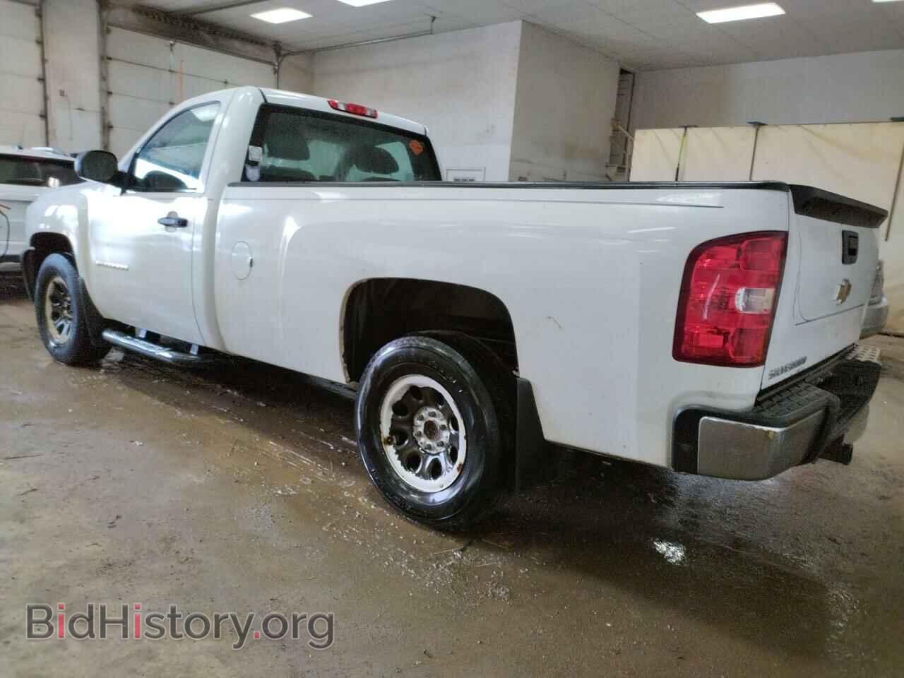 2011 CHEVROLET SILVERADO - VIN: 1GCNCPEX0BZ443940 - Фото 2