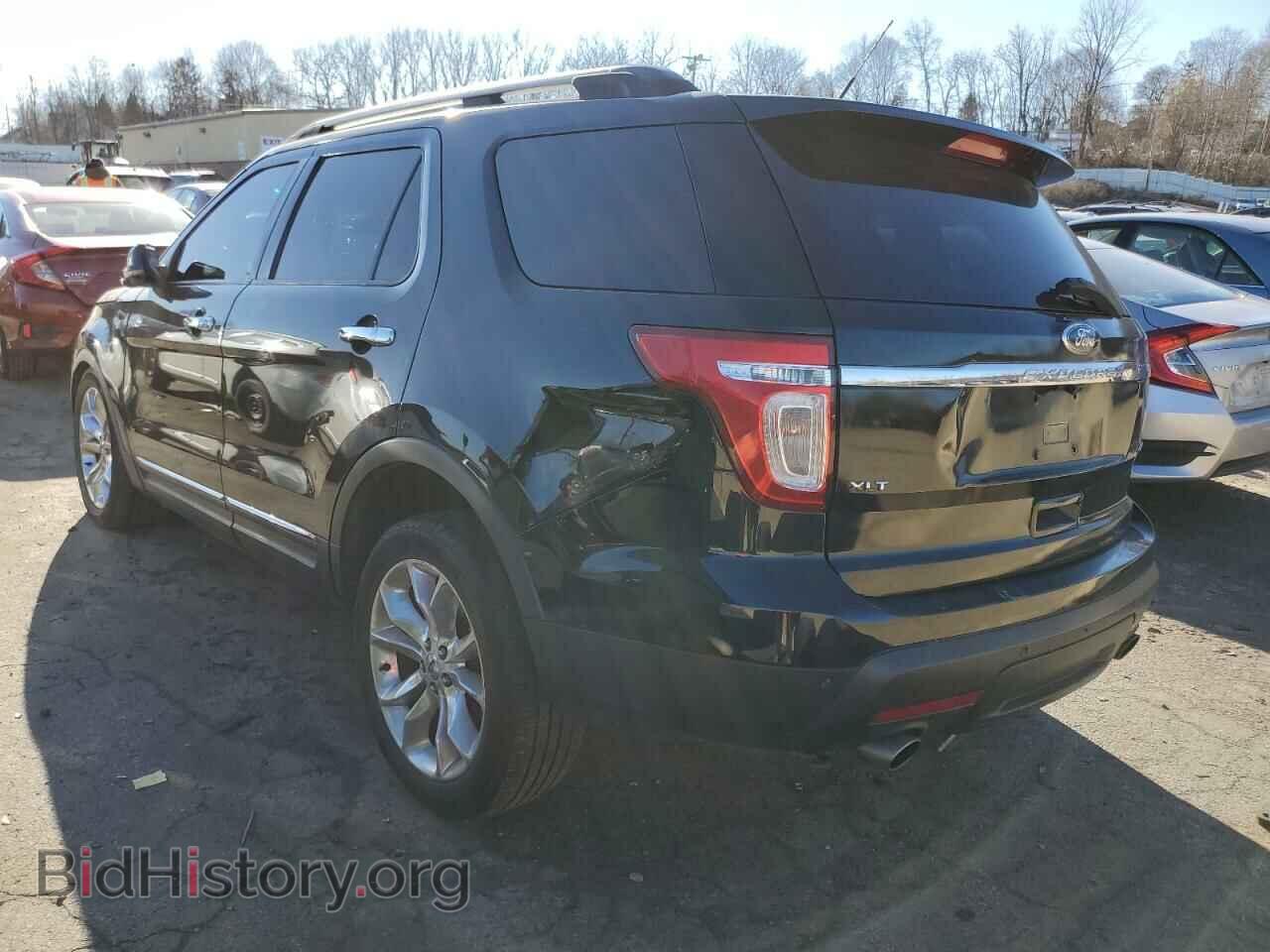 2011 FORD EXPLORER - VIN: 1FMHK8D85BGA89792 - Фото 2