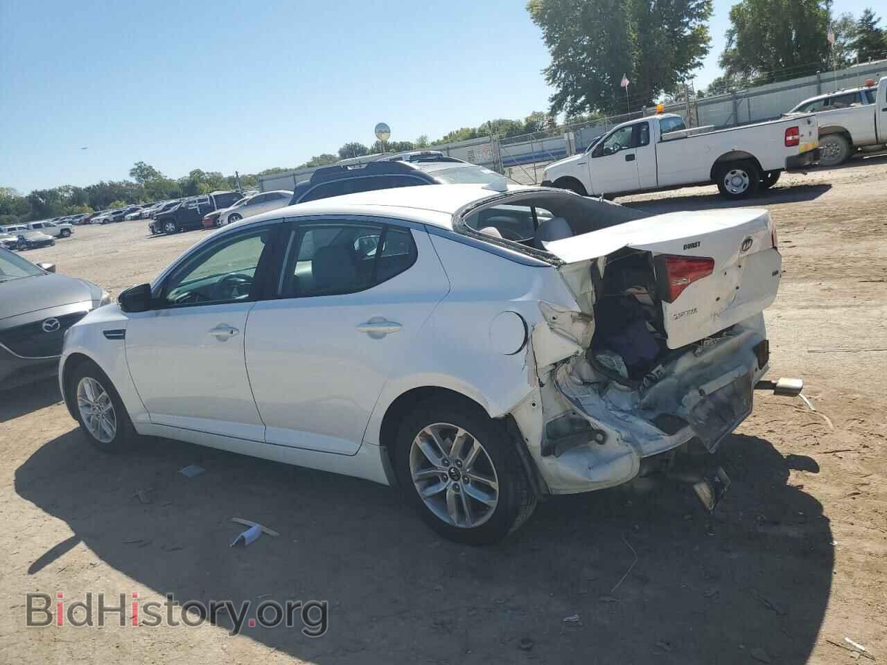 2011 KIA OPTIMA - VIN: KNAGM4A79B5159933 - Фото 2