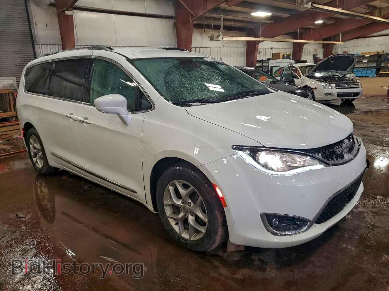 2019 CHRYSLER PACIFICA - VIN: 2C4RC1EG8KR569973 - Photo 4