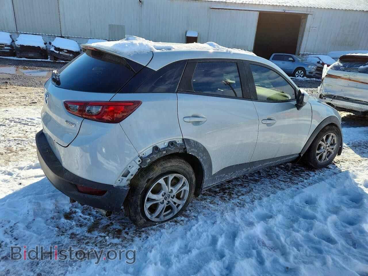 2018 MAZDA CX-3 - VIN: JM1DKFB79J1324150 - Фото 3