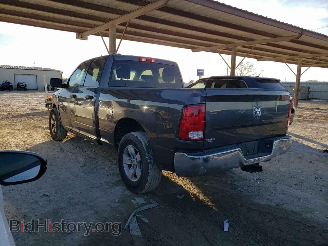 2018 RAM 1500 - VIN: 1C6RR6FG3JS340390 - Фото 2