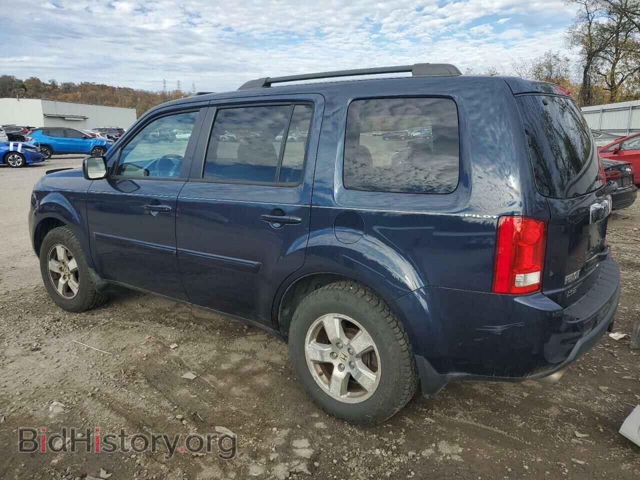 2011 HONDA PILOT - VIN: 5FNYF4H52BB085100 - Фото 2