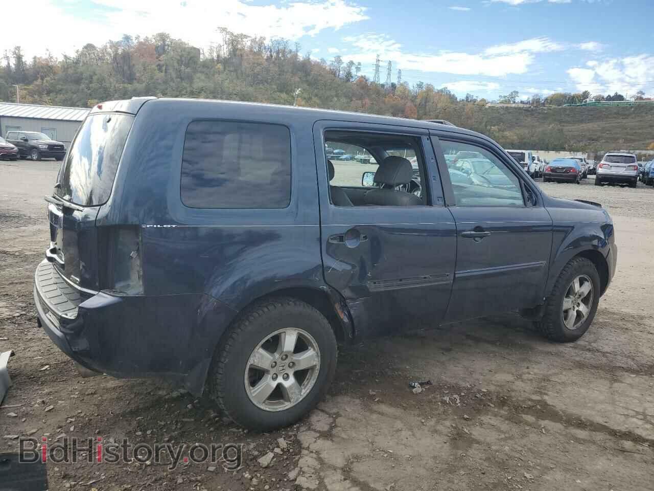 2011 HONDA PILOT - VIN: 5FNYF4H52BB085100 - Фото 3