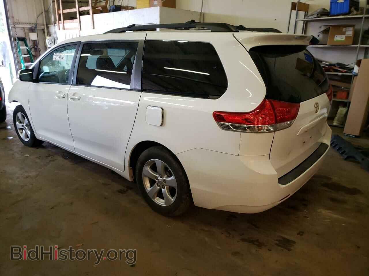 2013 TOYOTA All Models - VIN: 5TDKK3DC8DS328861 - Фото 2