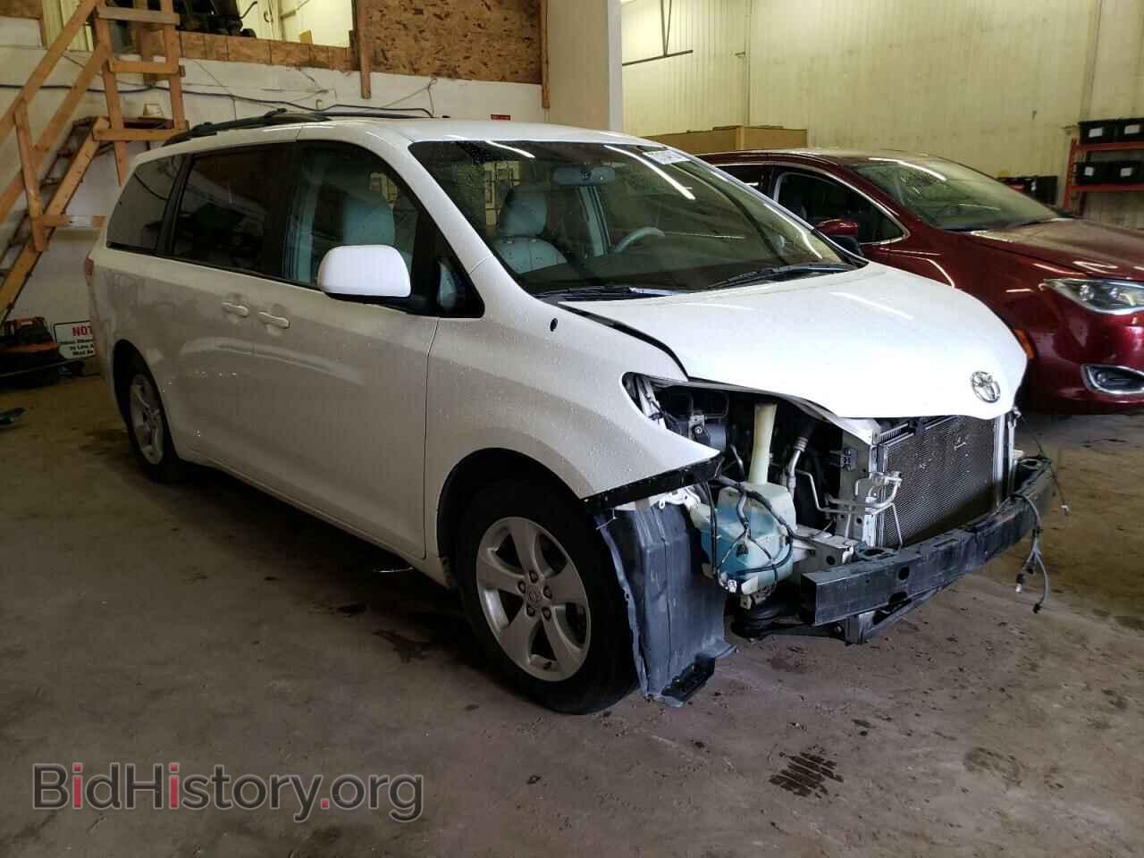 2013 TOYOTA All Models - VIN: 5TDKK3DC8DS328861 - Фото 4
