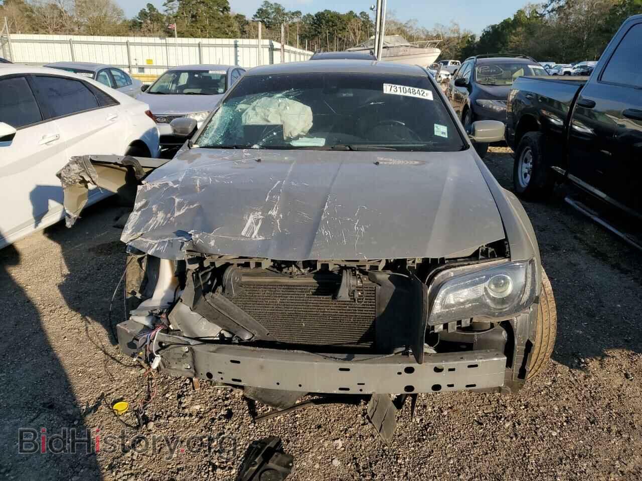 2019 CHRYSLER 300 - VIN: 2C3CCABG2KH516268 - Фото 5