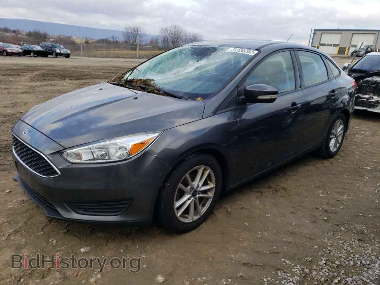 Photo 1FADP3F27HL306555 - FORD FOCUS 2017